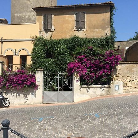 Le Stalle Del Seminario Tarquinia Bagian luar foto