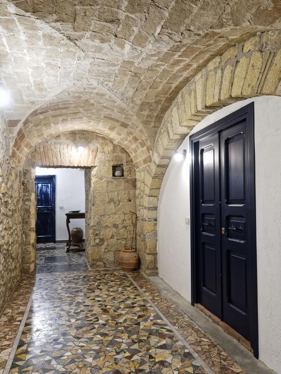 Le Stalle Del Seminario Tarquinia Ruang foto